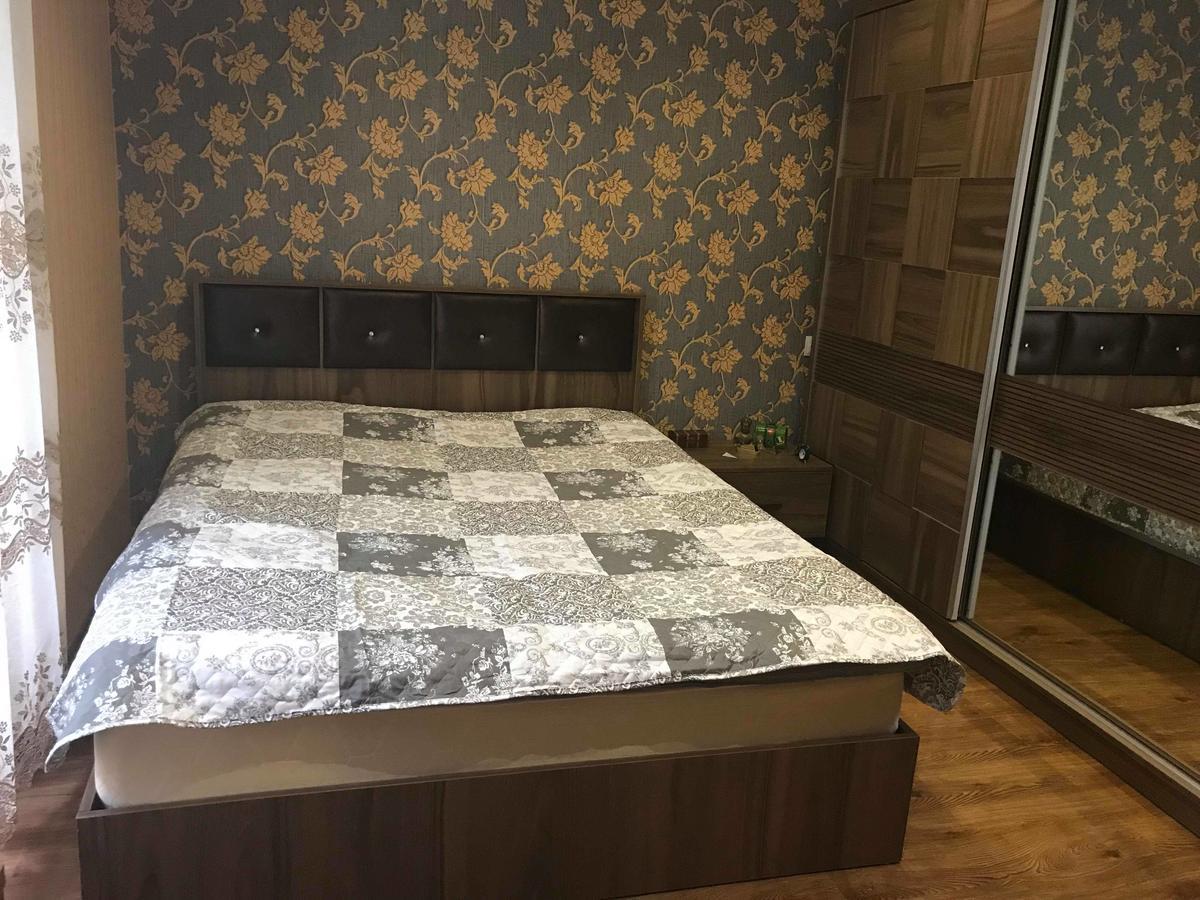 Lela'S Guest House Batumi Esterno foto